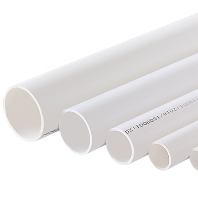 Άσπρη πλαστική αποξέτευση PVC διαμέτρων για την παροχή νερού και την αποξήρανση